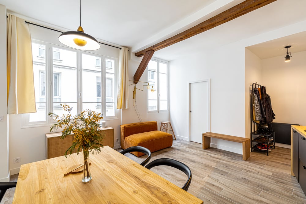 Trendy stay near Palais Garnier