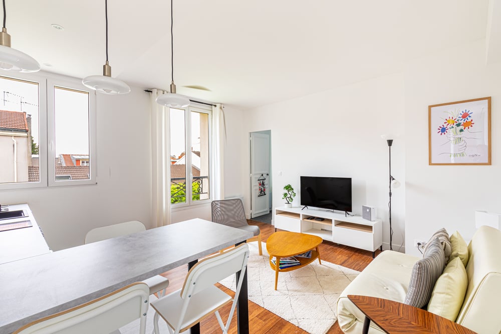 A minimalist comfort in Vanves