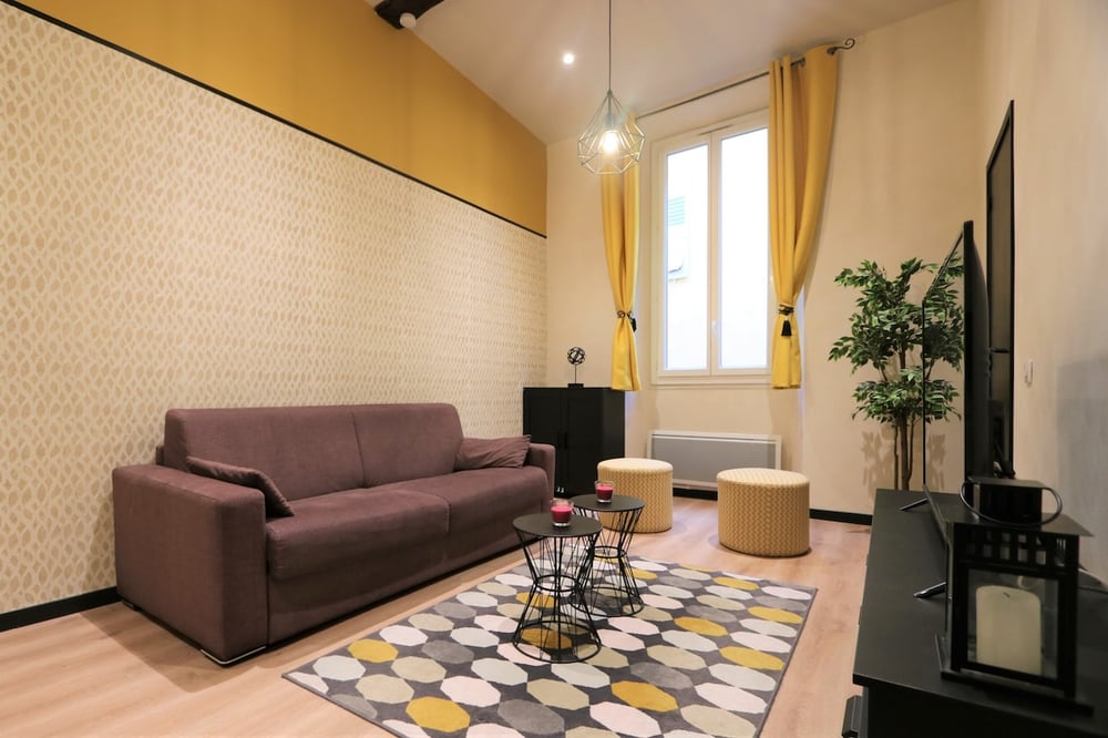 Chaleureux appartement au cœur du vieux Nice