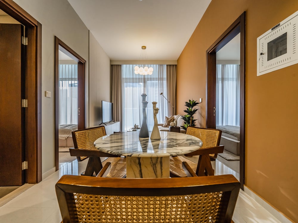Luxe 2BR | Balcony & Pool Views | Business Bay, photo 7