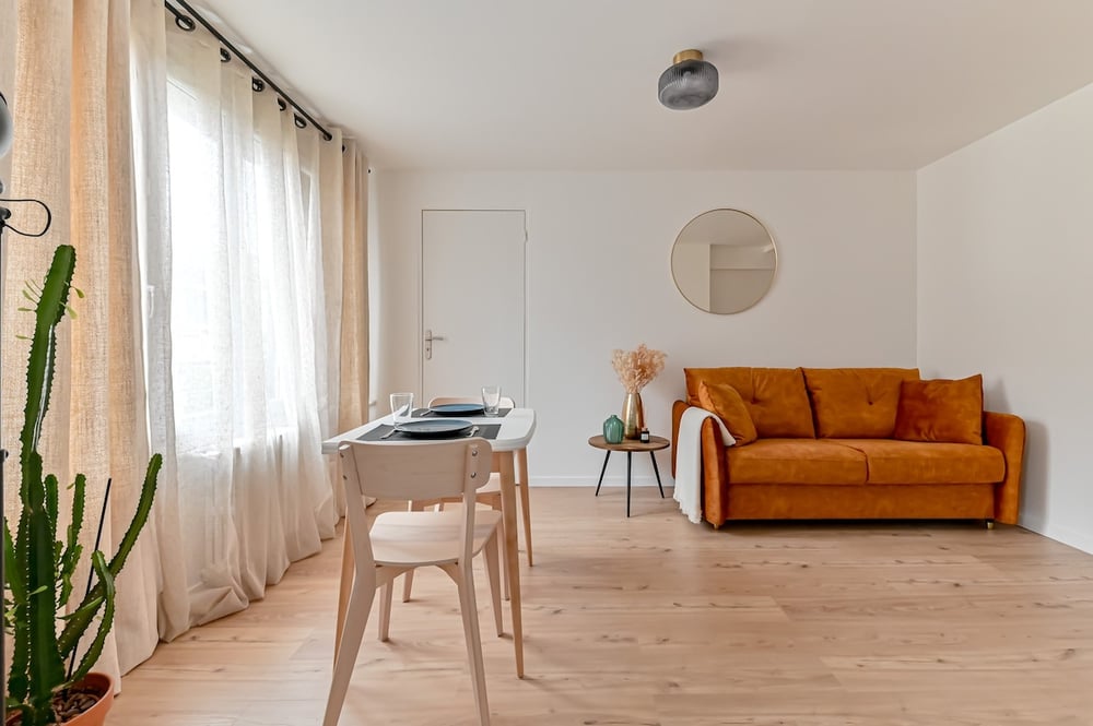 Cosy place close Paris