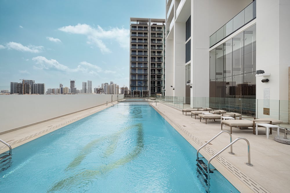 JuliusHomes - 1BR w/ Balcony in the Heart of JVC!