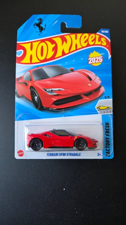 Ferarri SF90 Stradale - Ferarri null