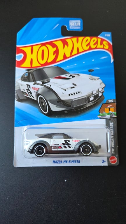 Mazda MX-5 Miata - Mazda null