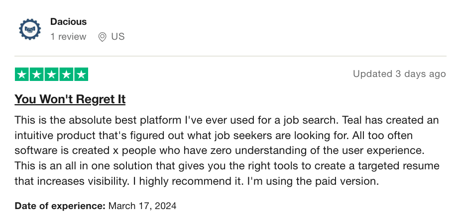 Screenshot of a Teal review on Trustpilot about how it's one of the best online resume builders.