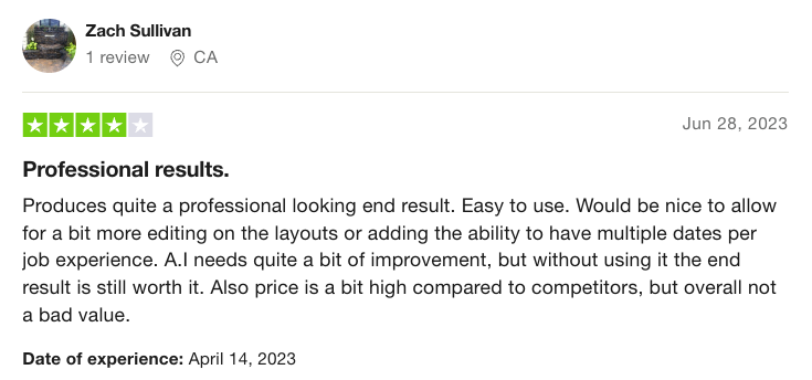 4-star Truspilot review of Kickresume says AI resume builder needs improvements