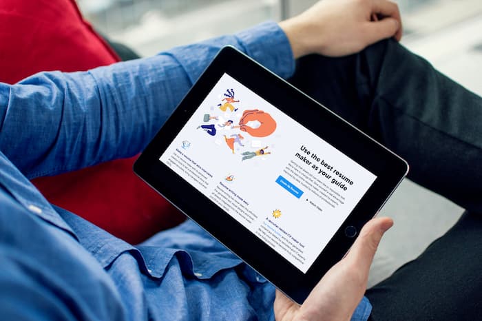 Resume.io Reviews: User Feedback & Ratings