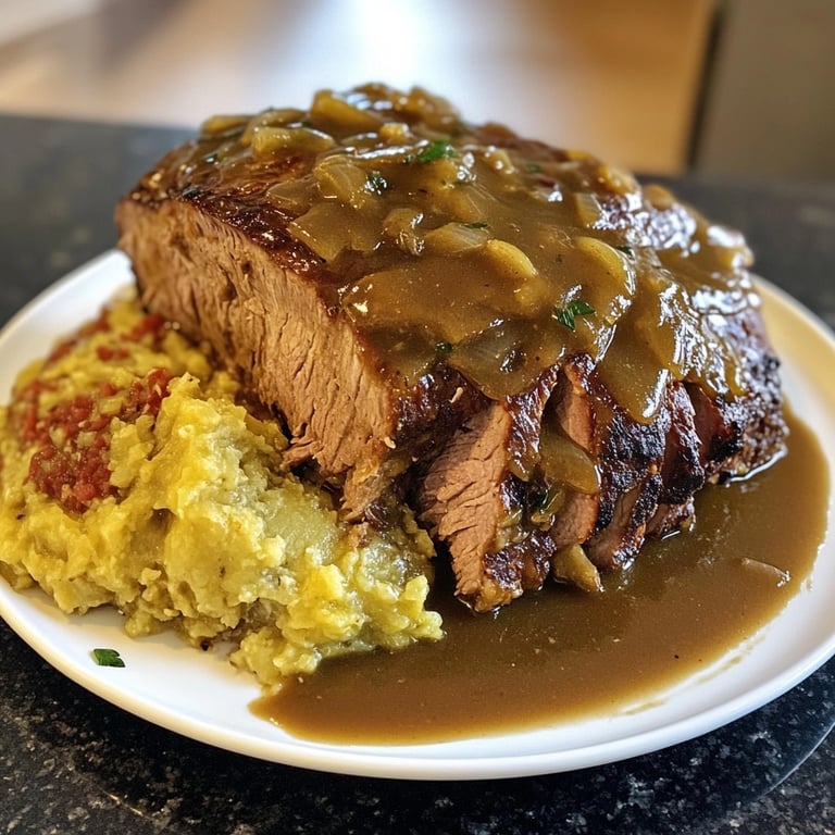 Deftiger Hausmannskost-Rinderbraten mit Rotkohl