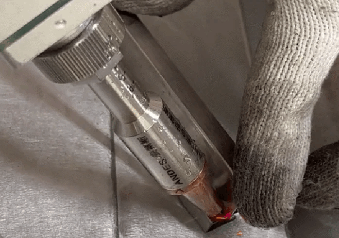 1735873390770973.gif 42.gif