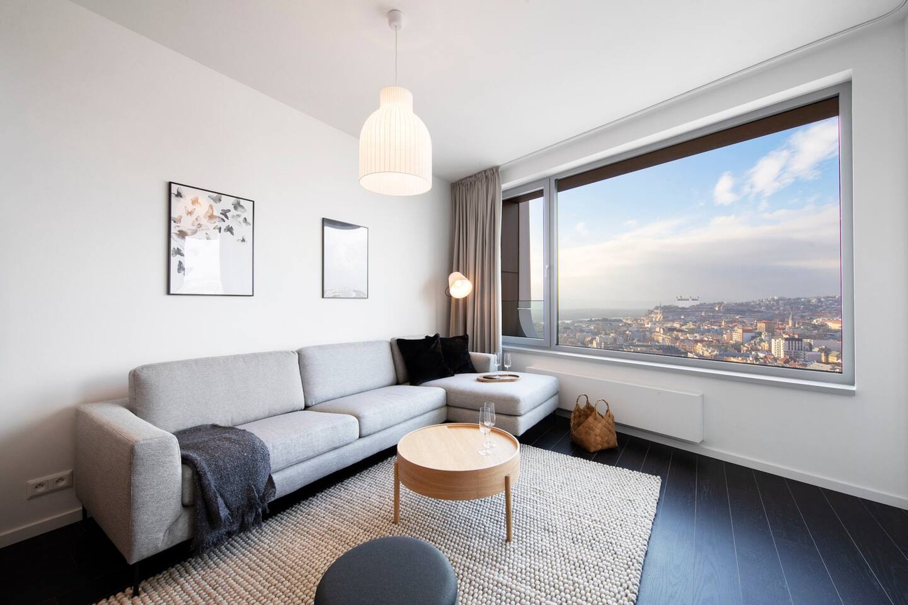 Sky Park - Tarina