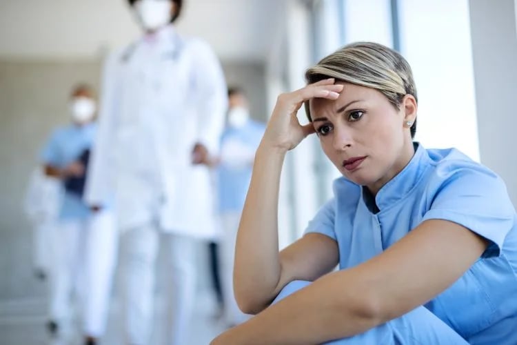doctors burnout at the clinic