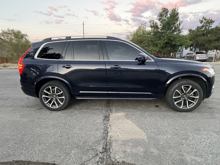 2019 Volvo