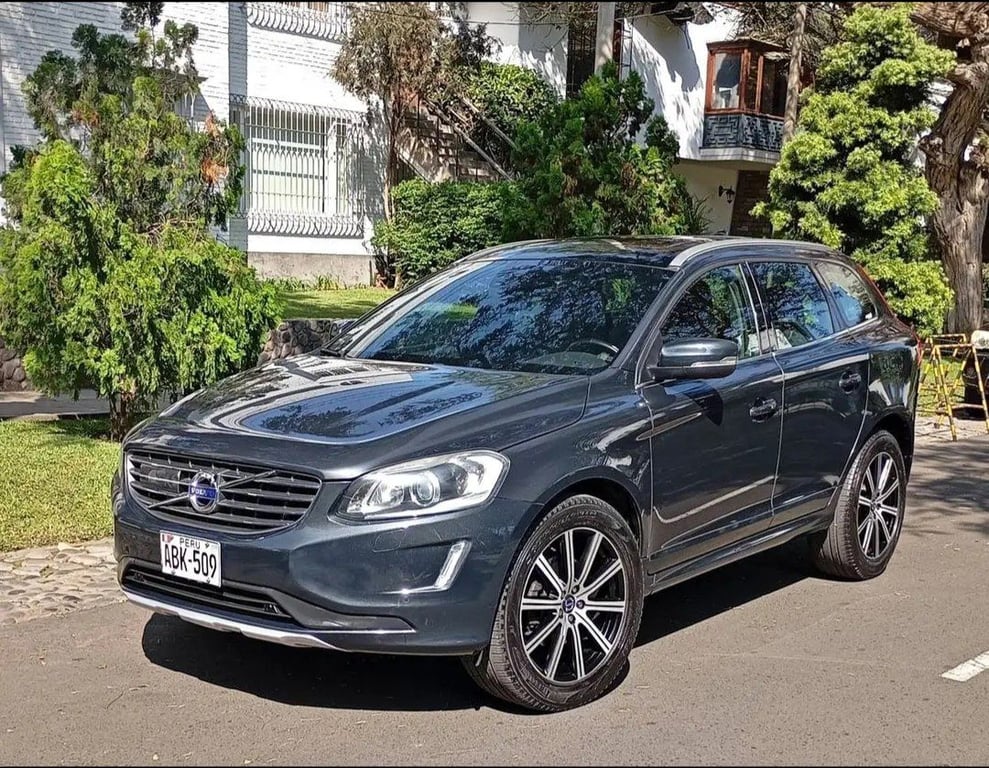 2015 Volvo XC60
