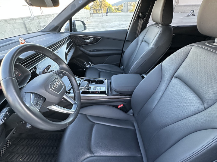2023 Audi Q7