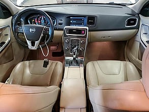 2014 VOLVO S60