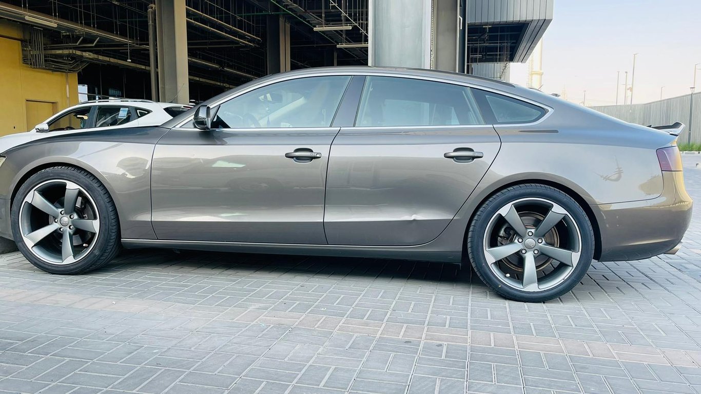 car-8