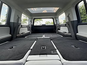 2023 RIVIAN R1S