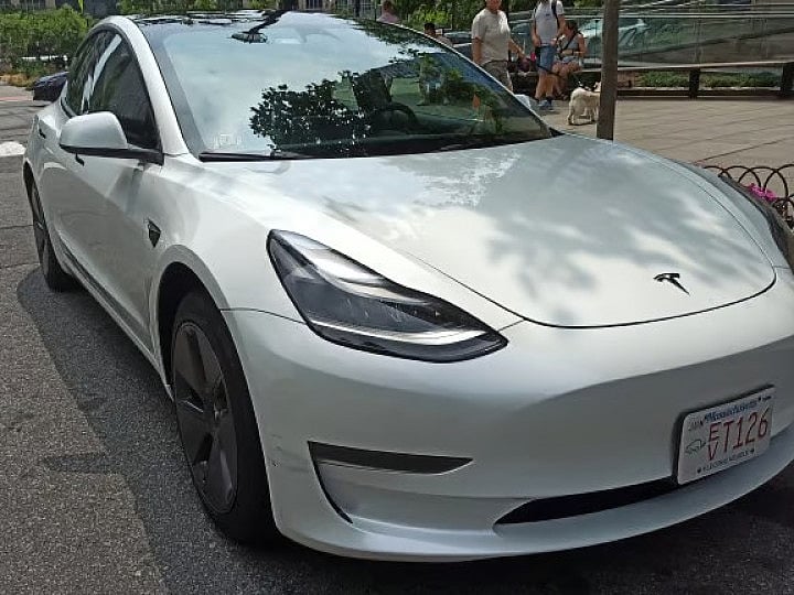 2023 Tesla