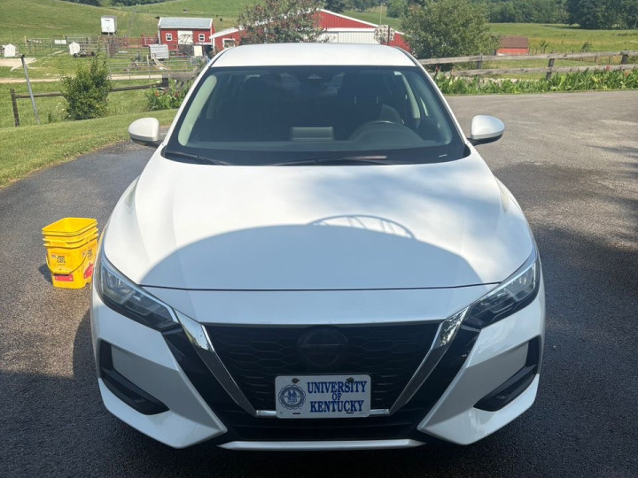 2021 Nissan