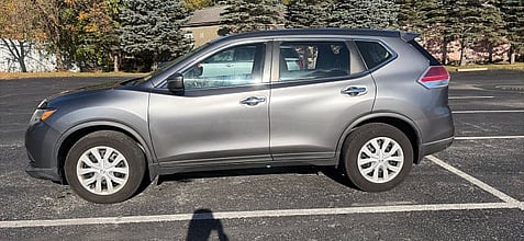 2015 NISSAN Rogue