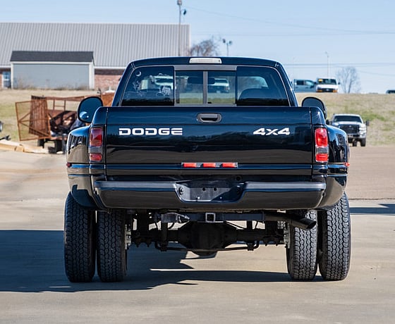 2002 Dodge Ram Pickup 3500