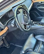 2020 VOLVO XC90