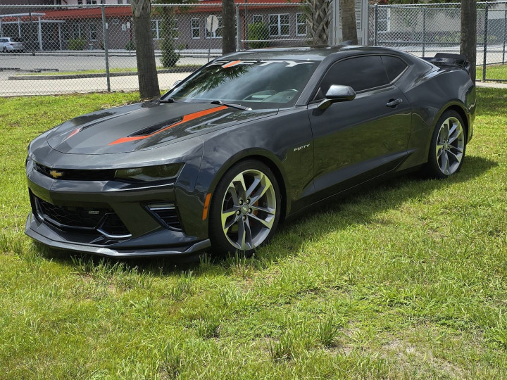 2017 CHEVROLET Camaro