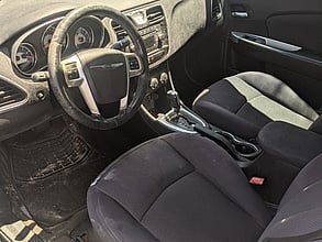 2012 CHRYSLER 200