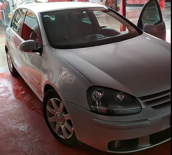 2004 Volkswagen Golf
