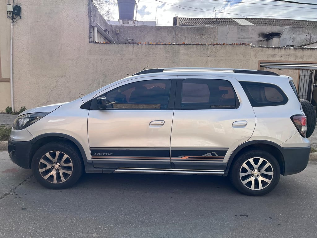 2016 Chevrolet Spin