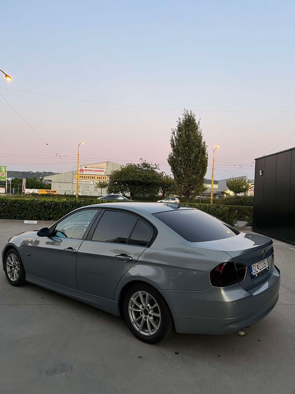 2005 BMW 3 series