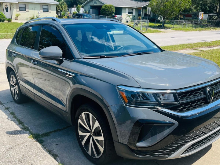 2023 Volkswagen Taos