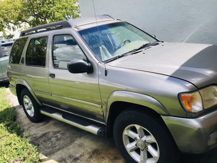 2003 Nissan