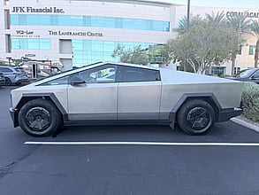 2024 Tesla Cybertruck