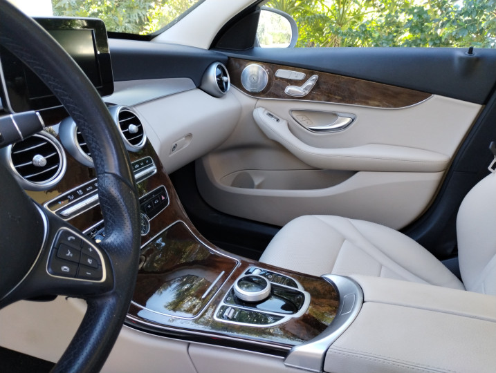 Mercedes-Benz C-Class 2017