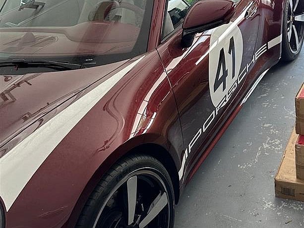 Porsche 911