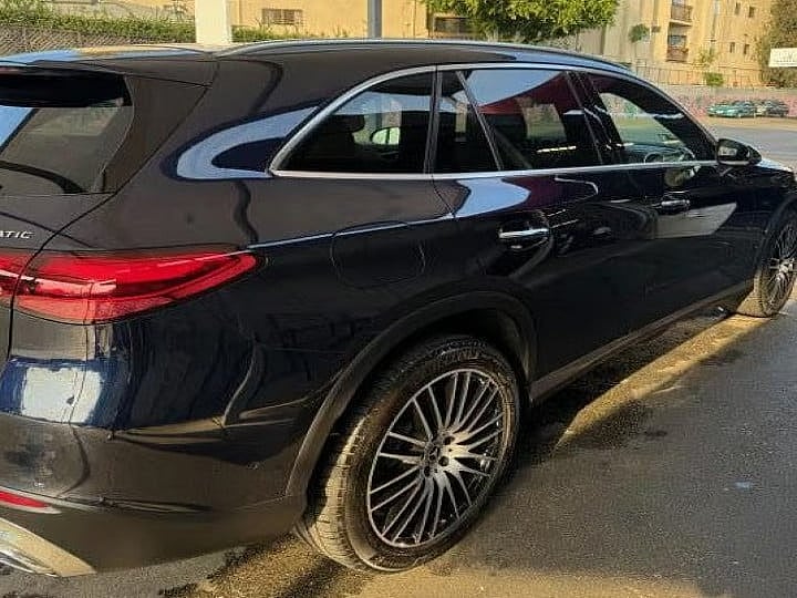 Mercedes-Benz GLC-Class 2024