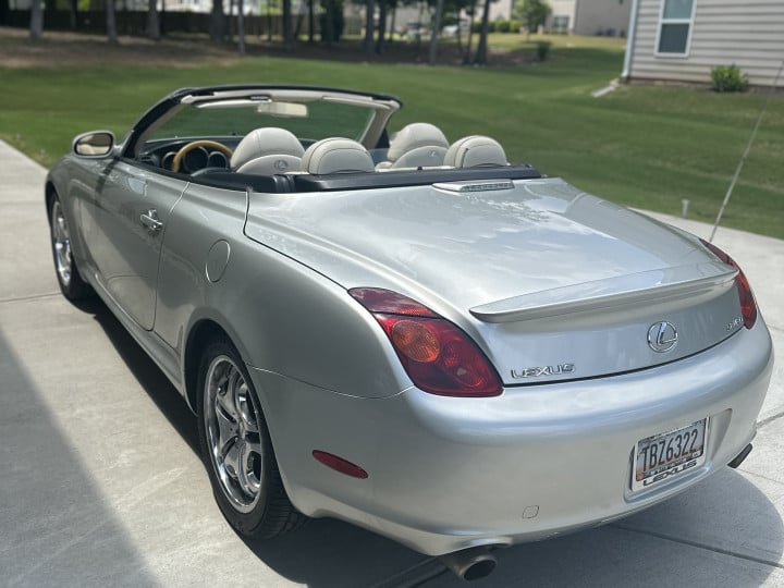2005 Lexus