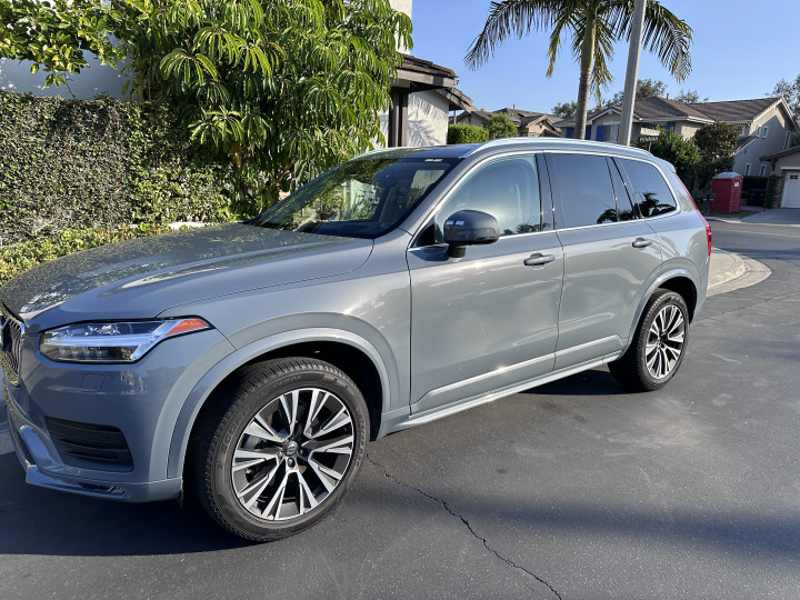 2020 Volvo