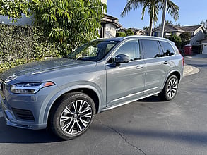 2020 VOLVO XC90