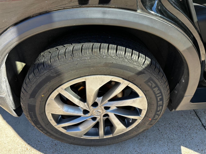 Nissan Rogue 75223