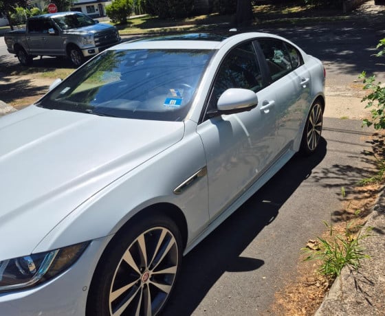 2017 Jaguar XE