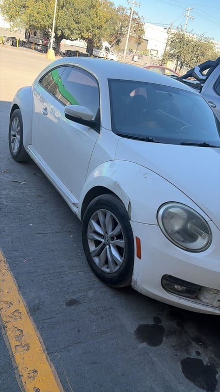 2012 Volkswagen Beetle