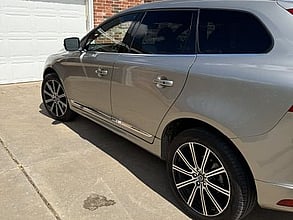 2015 VOLVO XC60