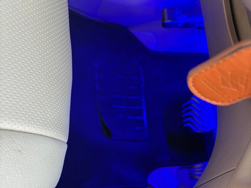 car-7