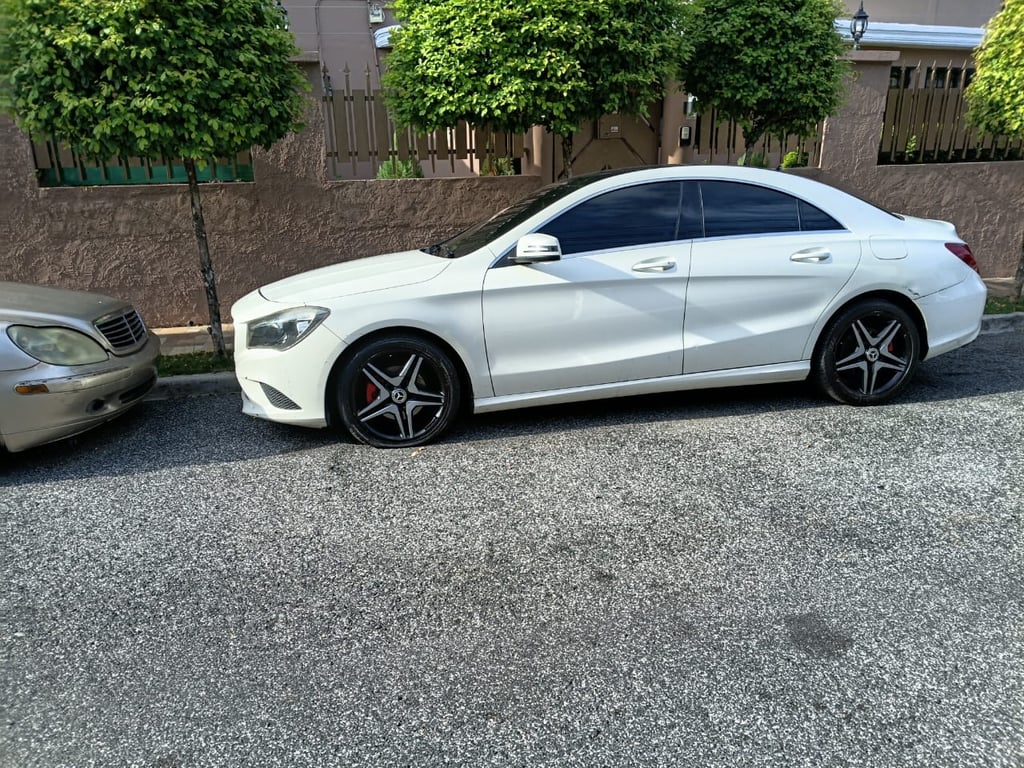2015 Mercedes-Benz GLA