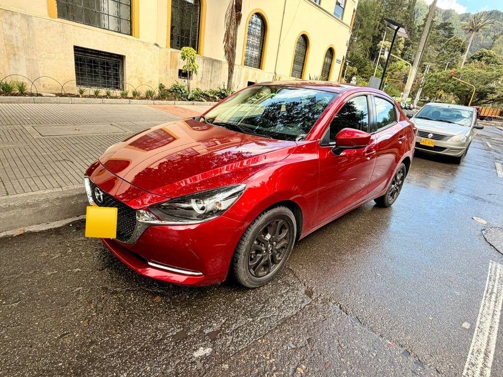 2021 Mazda 1000