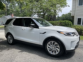 2024 LAND ROVER Discovery