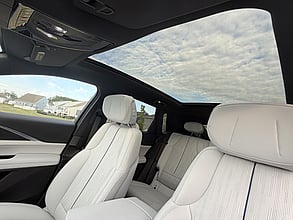 2025 Cadillac LYRIQ