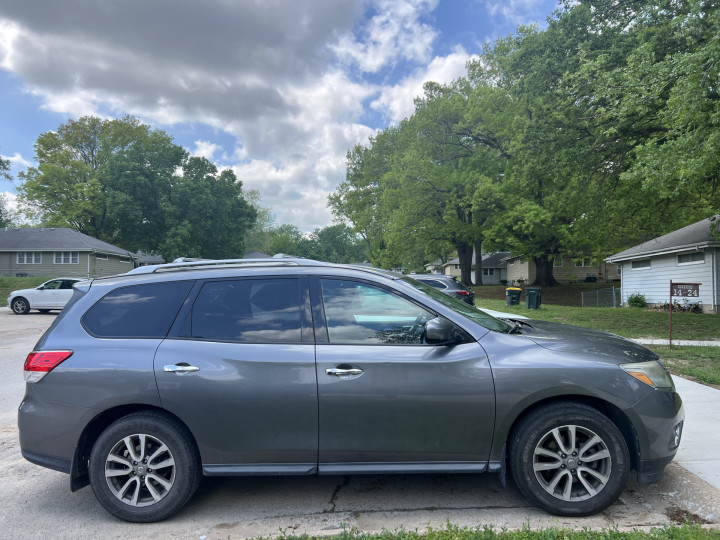 2015 Nissan
